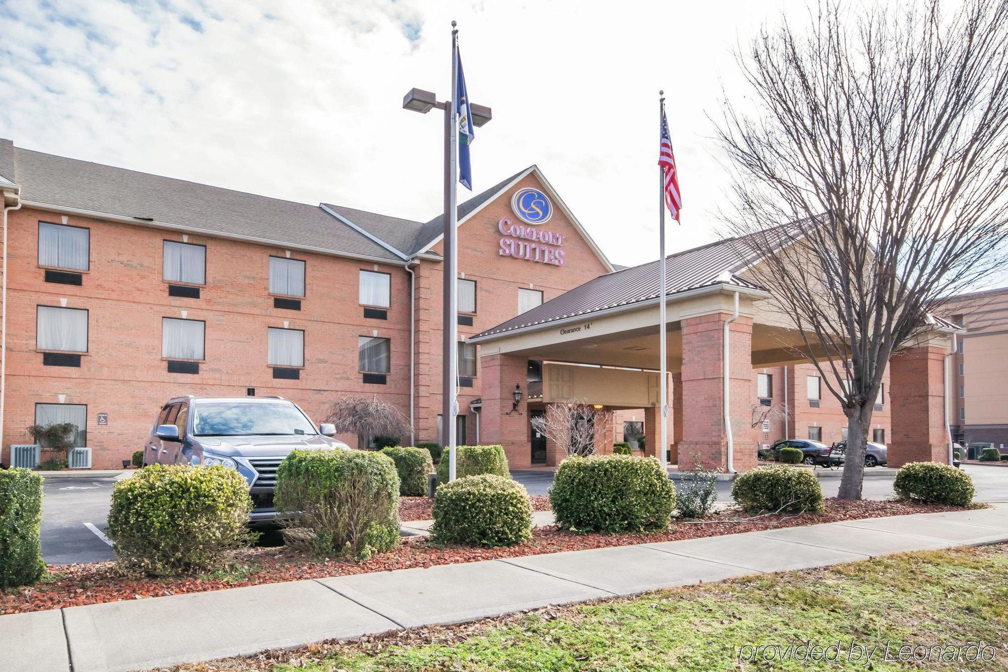 Comfort Suites Louisville Airport Exterior foto